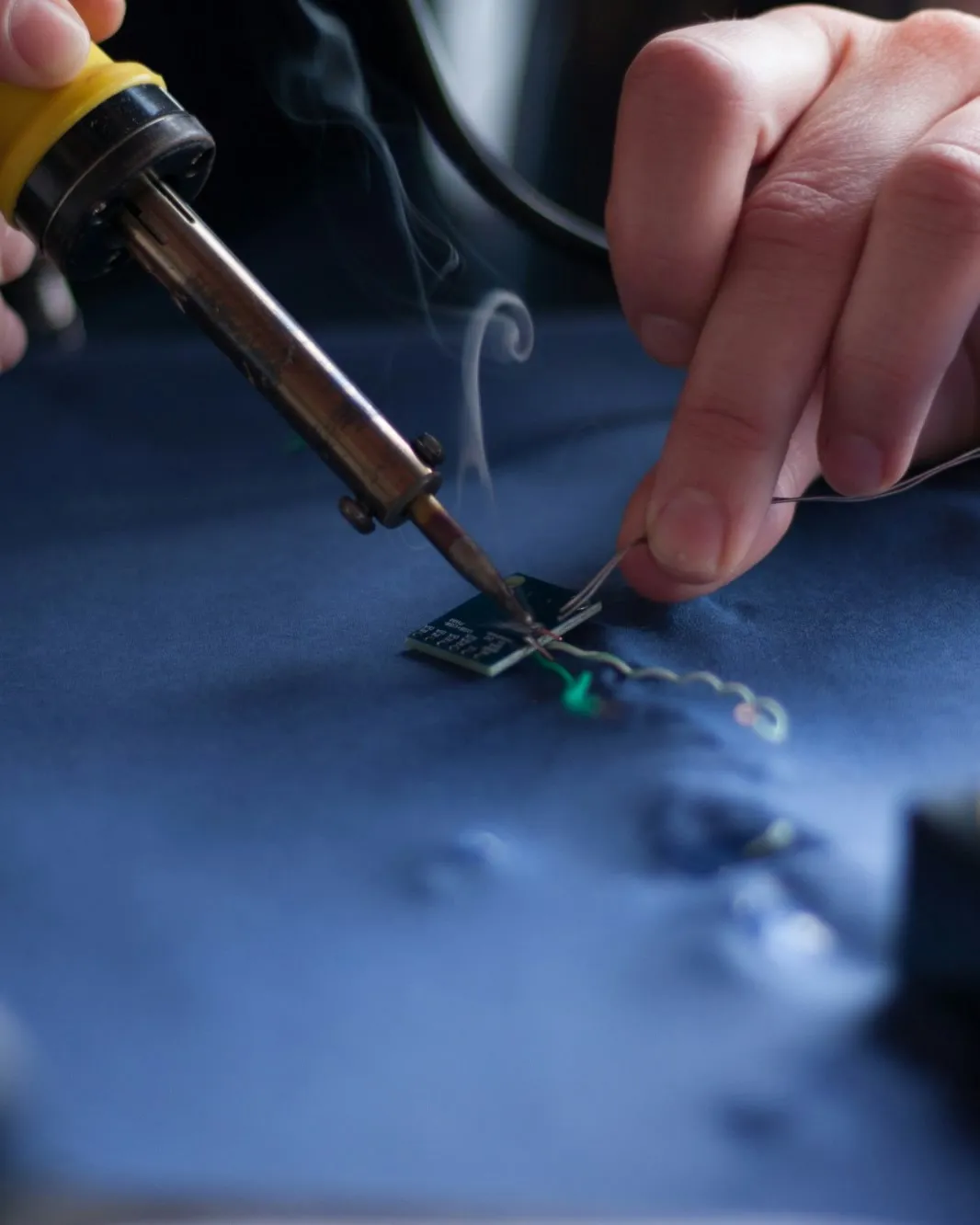 Saldatura dell'elettronica di bordo